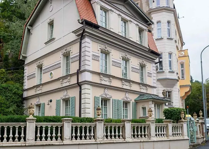 Villa Rezidence Palmbaum - Luxury And Relax